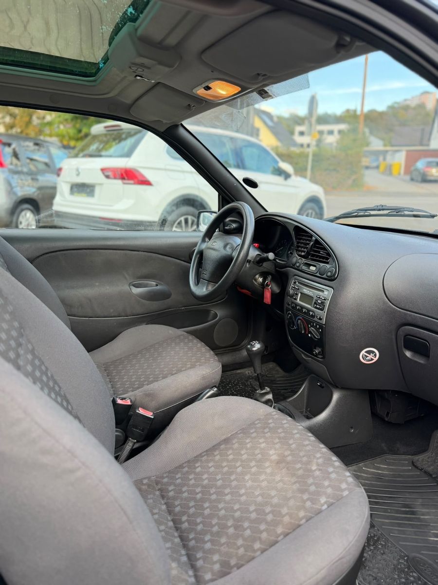 Fahrzeugabbildung Ford Fiesta 1.3 *NUR 41000km*