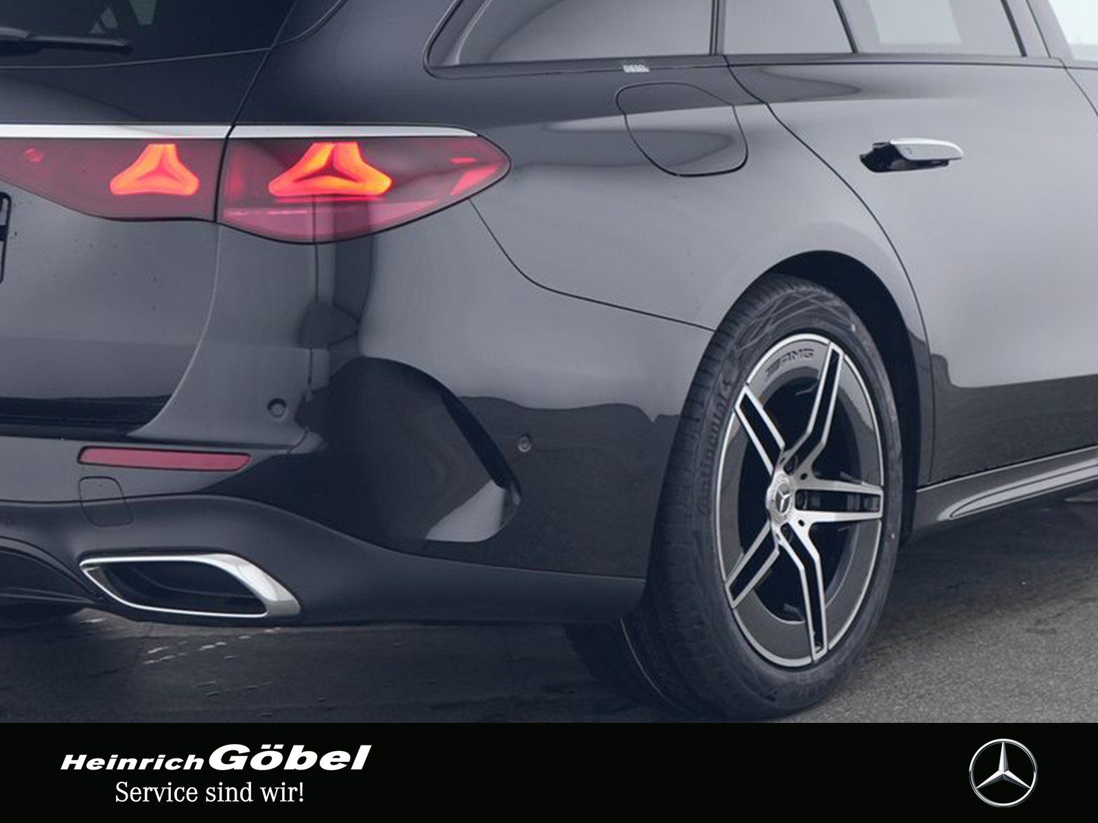 Fahrzeugabbildung Mercedes-Benz E 220 d T AMG+AHK+NIGHT+KAMERA+LED+CARPLAY