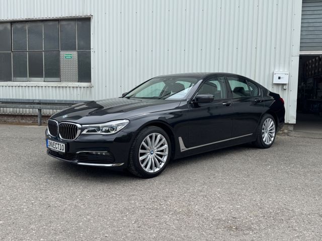 BMW 740 d xDrive*HUD*Soft Close*Massage*360 Kamera*