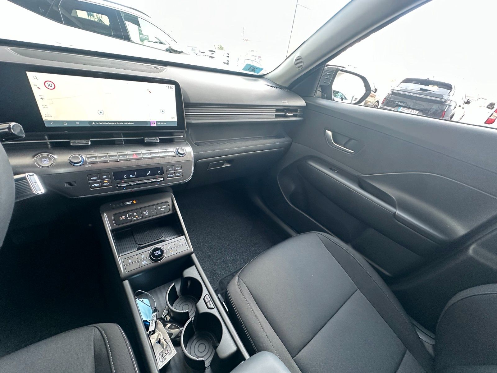 Fahrzeugabbildung Hyundai Kona Hybrid Trend 1.6l 129PS Navi/SHZ!