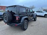 Jeep Wrangler Unlimited Soft-Top 5-Türer 2.0  Benzin  - Jeep: Roadster