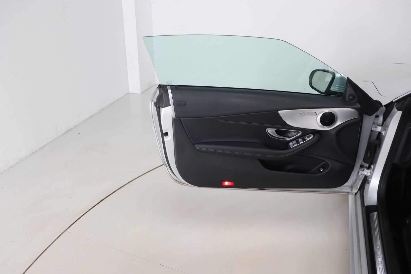 Fahrzeugabbildung Mercedes-Benz C 220 d Cabrio AMG Line