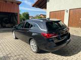 Opel Astra ST Sportstourer, Inno, AHK, Matrix, 8-fach - Opel Astra: Kombi, F