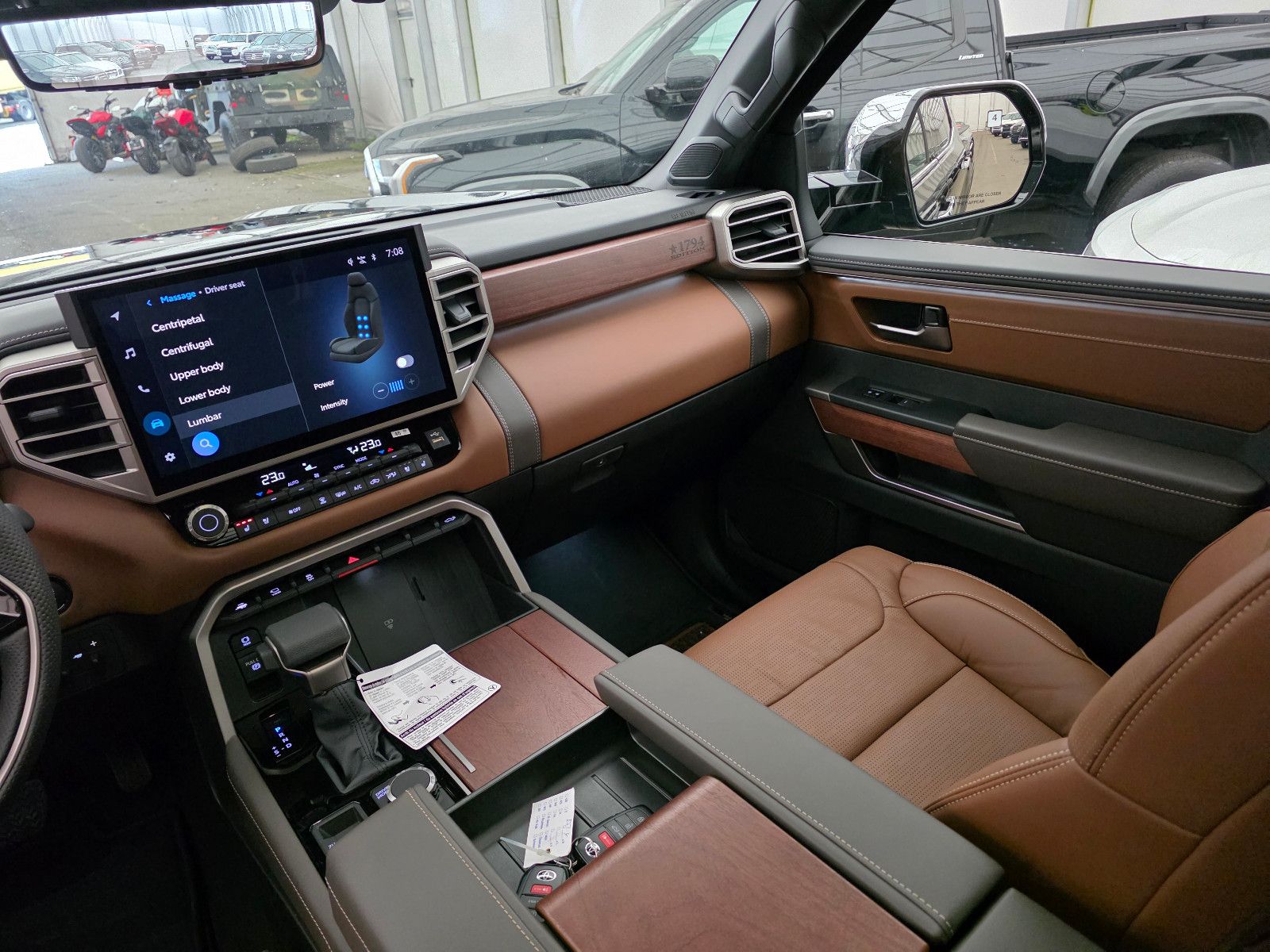 Fahrzeugabbildung Toyota Tundra 1794 Edition T1: 72.000 EURO ! Stock !