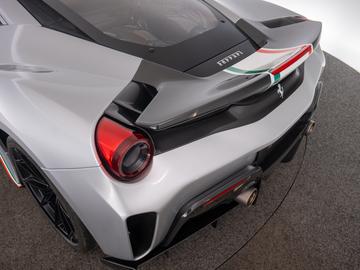 2019 Ferrari 488 PISTA — миниатюра 16