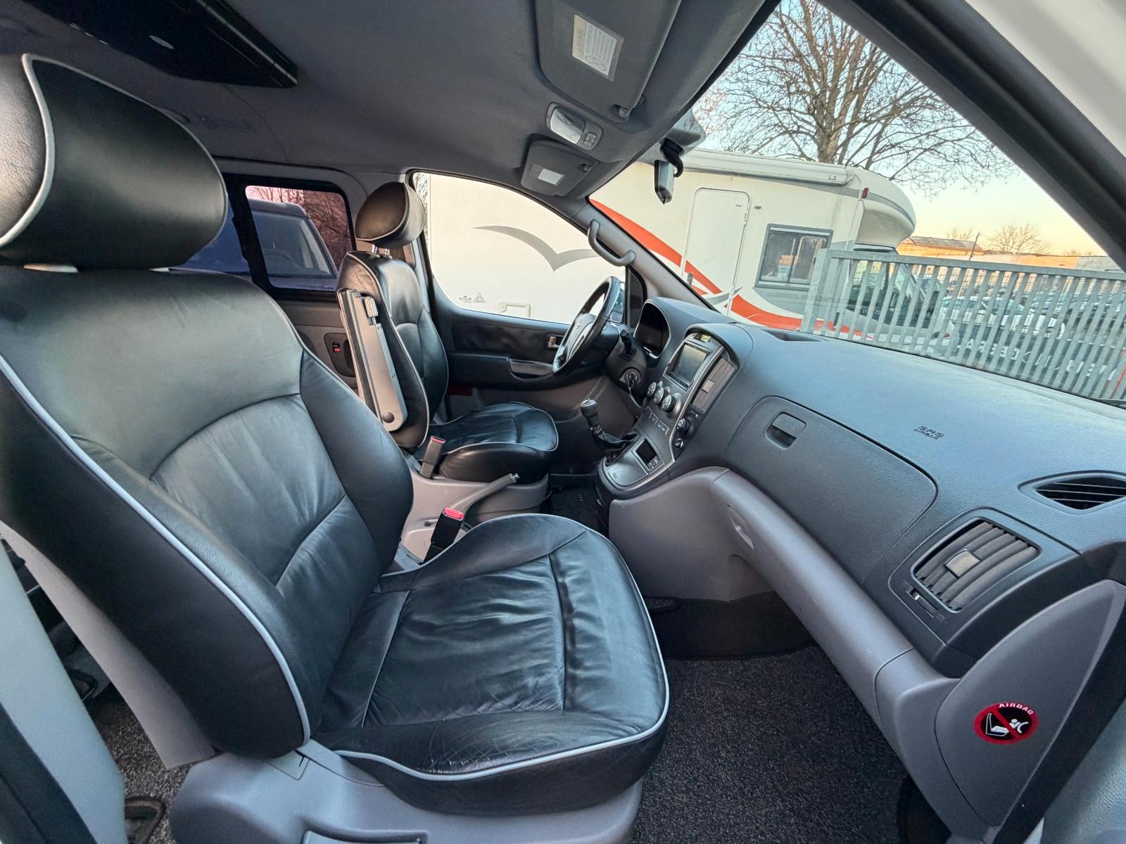 Hyundai H-1 Travel Premium