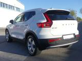 Volvo XC 40 D3 Momentum LED Navi Teilleder AHK Kamera - Volvo XC40 mit Anhängerkupplung