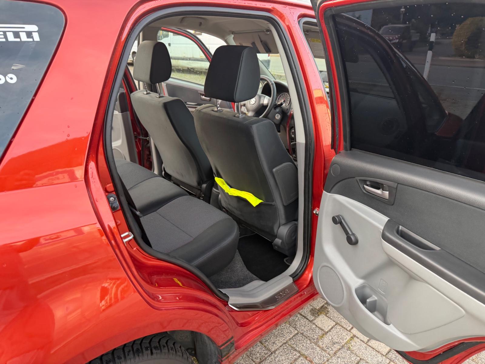 Suzuki SX4 1.6 VVT 2WD