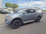 Mitsubishi L200 Intense Doppelkabine 4WD *Scheckheftgepfl./ - Mitsubishi L200: Intense