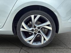 Renault Megane IV 1.6 E-TECH Plug-in 160 Grandtour