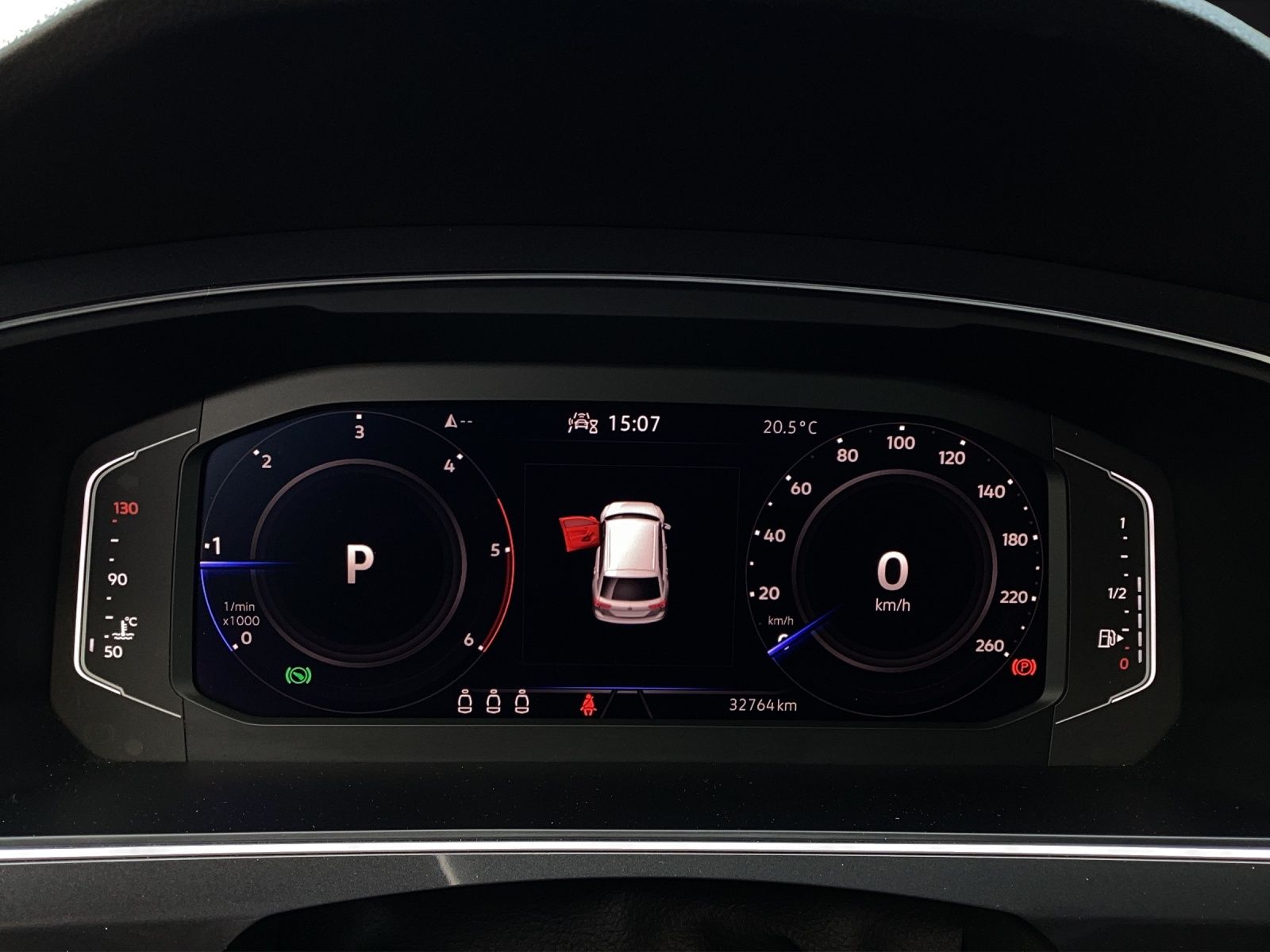 Fahrzeugabbildung Volkswagen Tiguan Allspace TDI Comfortline DSG STH LED Navi