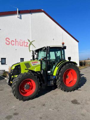 Claas Arion 420 Cis mit Frontzapfwelle