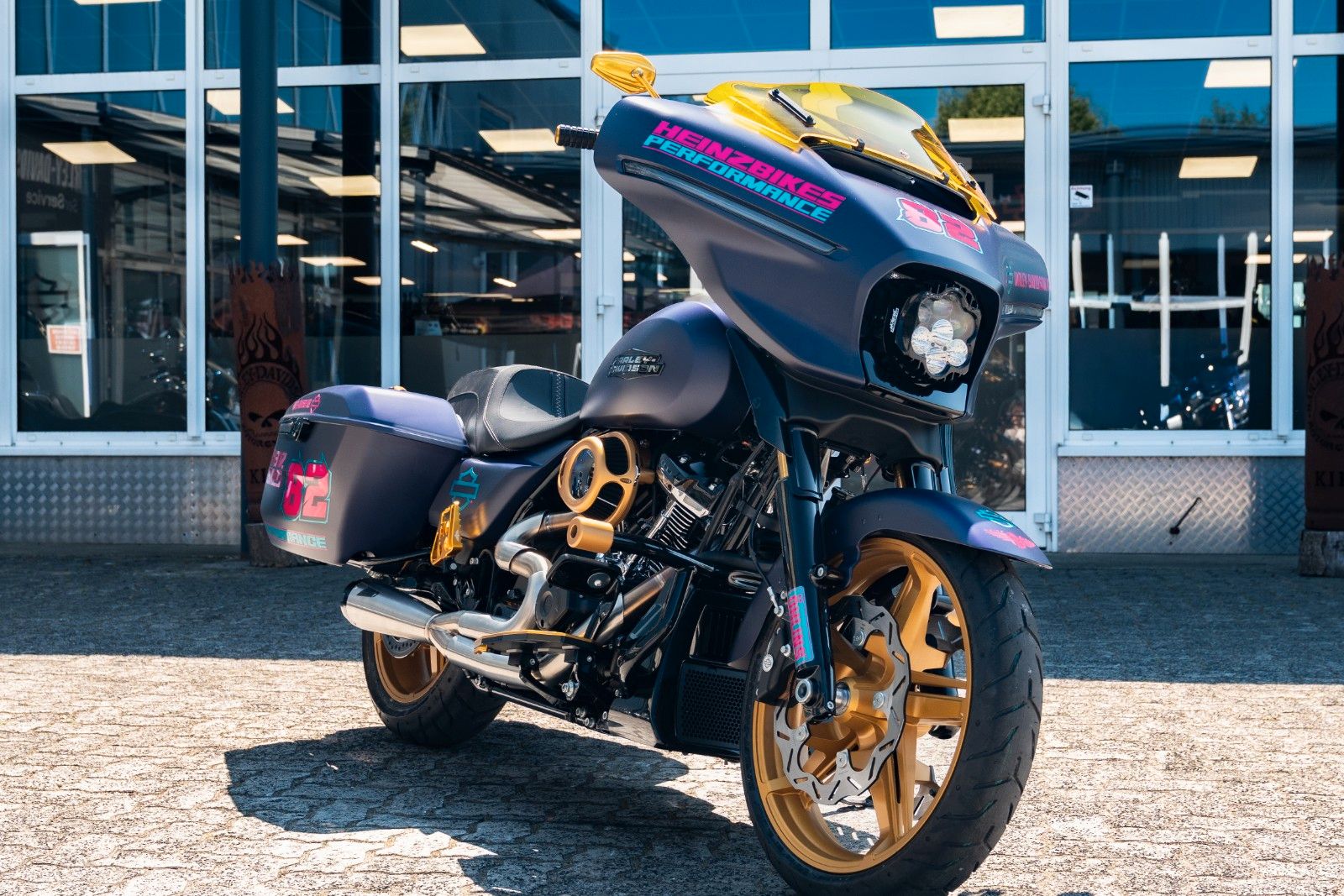 Fahrzeugabbildung Harley-Davidson Street Glide FLHX 117 x HeinzBikes MIAMI CALLING
