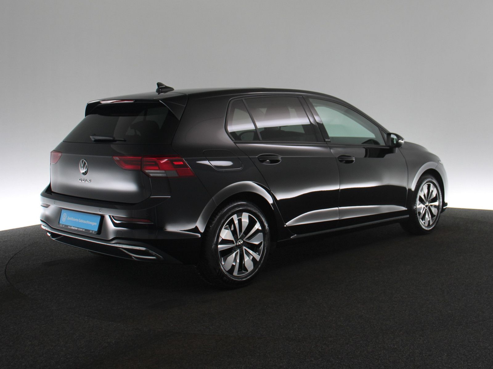 Volkswagen Golf VIII 2.0 TDI Move AHK PANO LED HUD ACC NAVI foto 5
