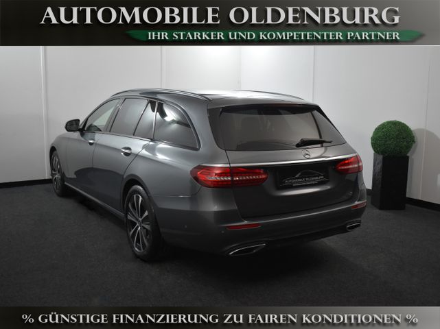 Mercedes-Benz E 300 de T Avantgarde *Distro+*Pano*AHK*HUD*360°