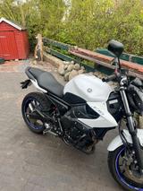 Yamaha XJ6 - YAMAHA 2011 XJ6
