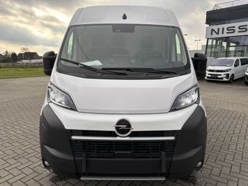 Fotografie des Opel Movano 2.2 BlueHDi 140 L2H2 VA