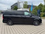 Mercedes-Benz V 300 Avantgarde Edition lang AMG 4 Matic/7Sitze - Mercedes-Benz V 300: Van