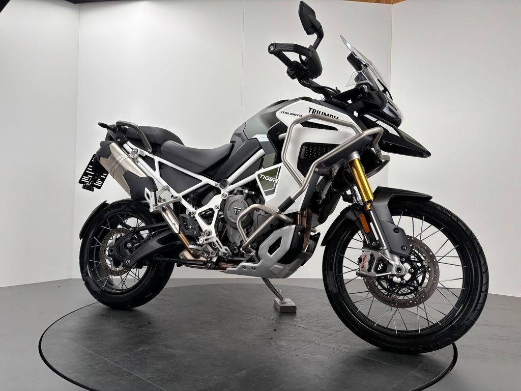 Fahrzeugabbildung Triumph TIGER 1200 RALLY EXPLORER *1.Hand-Scheckheft*