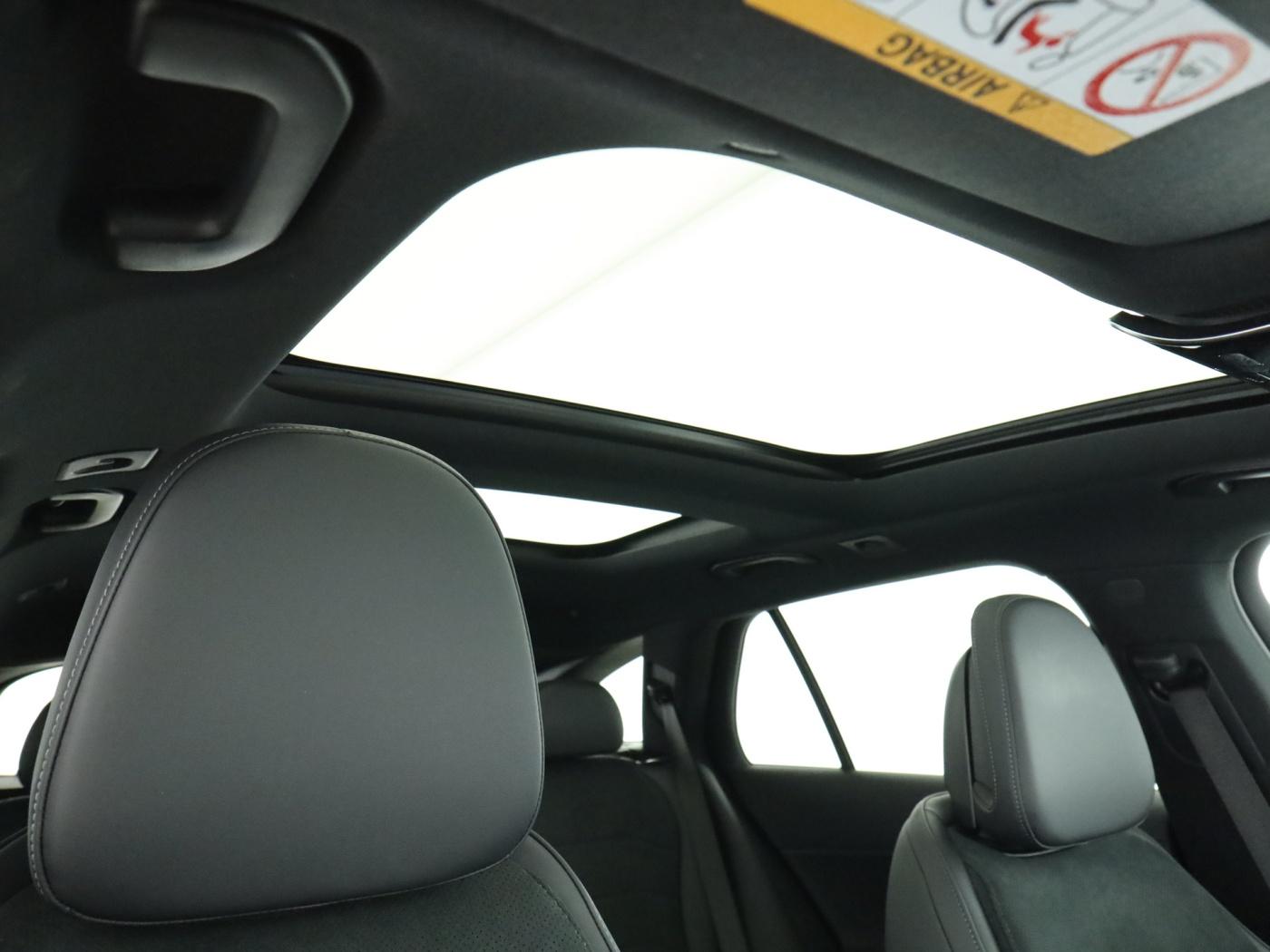 Mercedes-Benz E 200 T *AMG Line Advanced*Panorama*AHK*PTS*Kam.