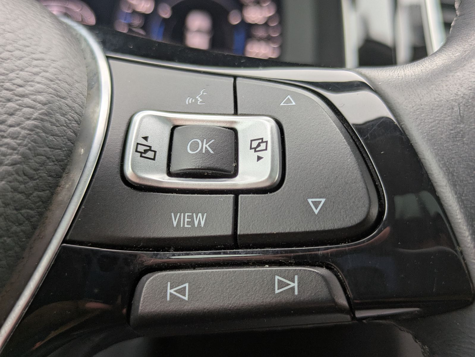 Fahrzeugabbildung Volkswagen Golf 2.0 TDI Join PANO*LED*ACC*KAM*APP*02/26TÜV