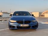 BMW 435i xDrive Coupé Sport Line Sport Line - blaue BMW 435