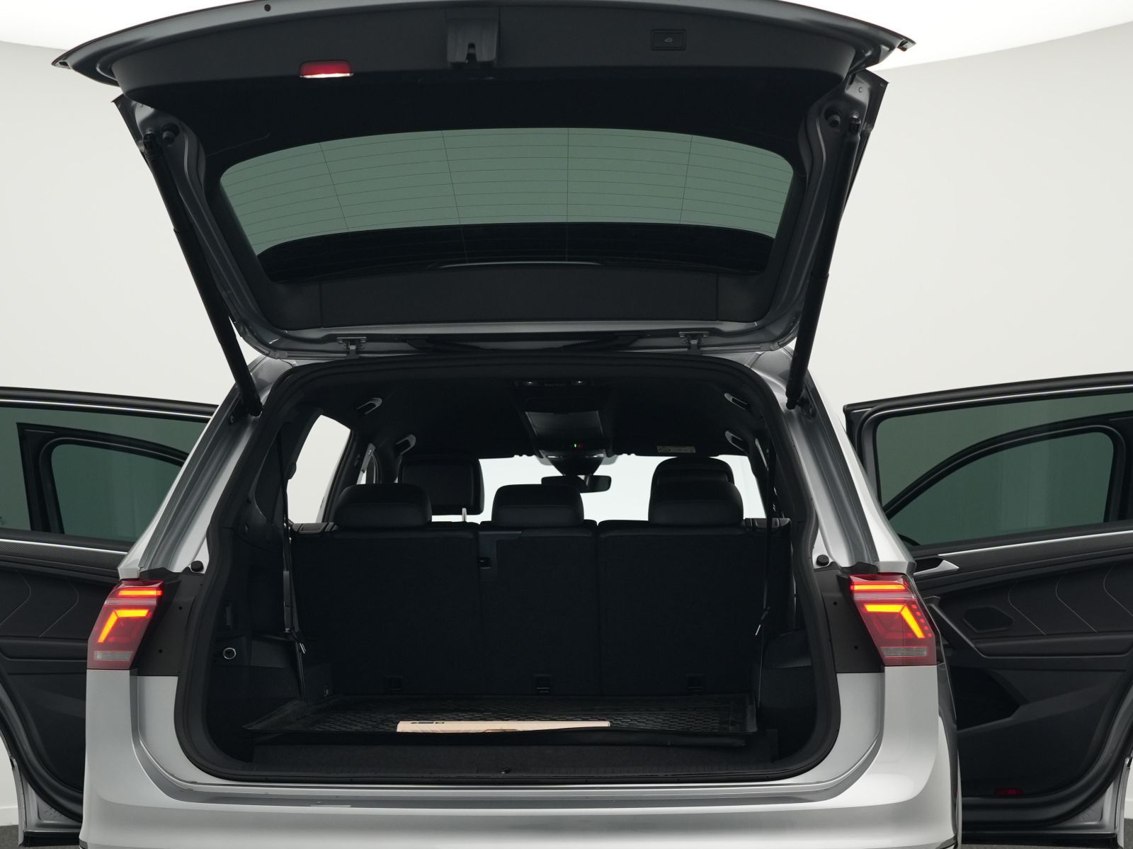 Volkswagen Tiguan Allspace - Bild 16
