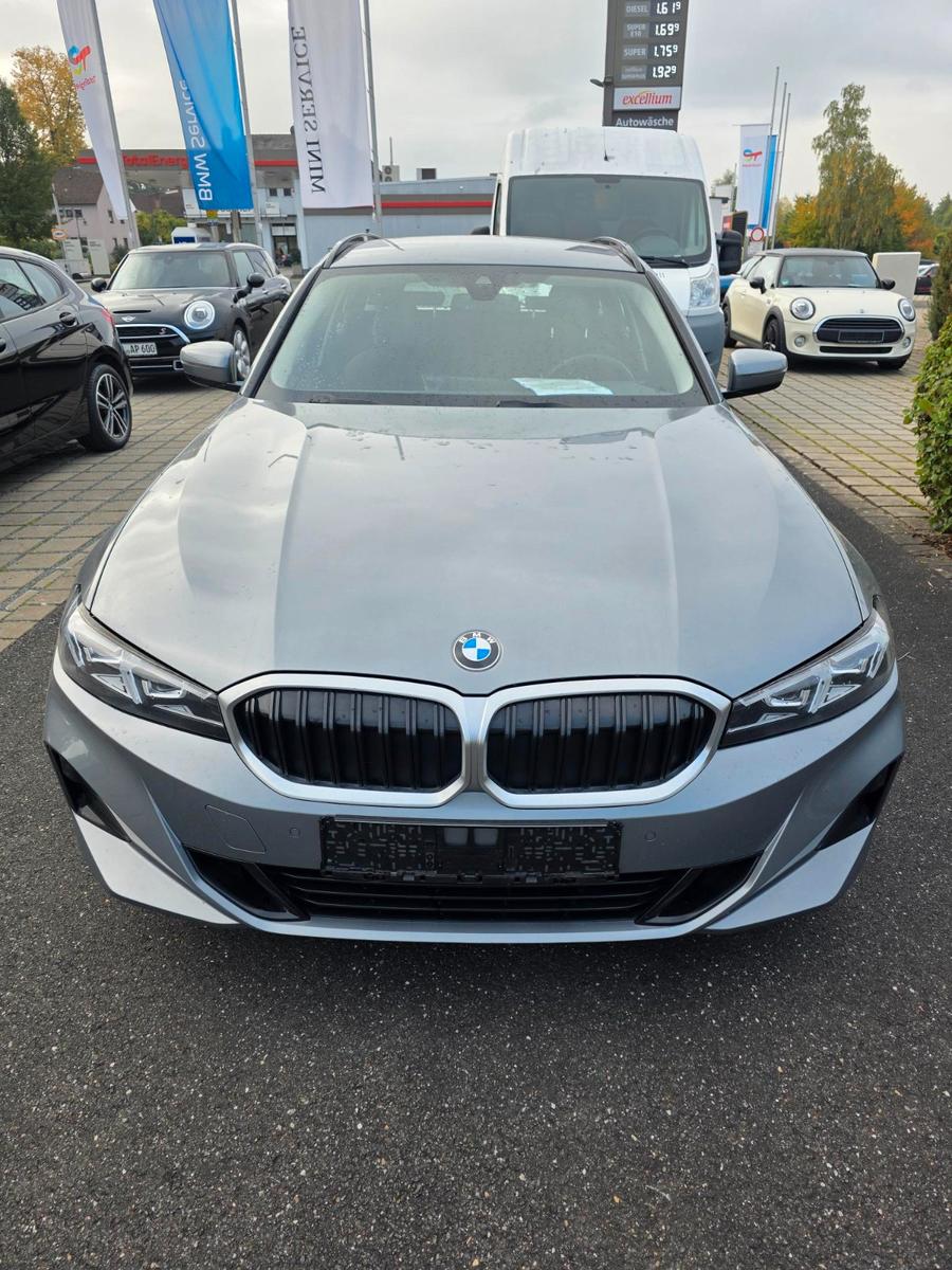 BMW 320d xDr. Tour A/Curved Display/Navi/LED