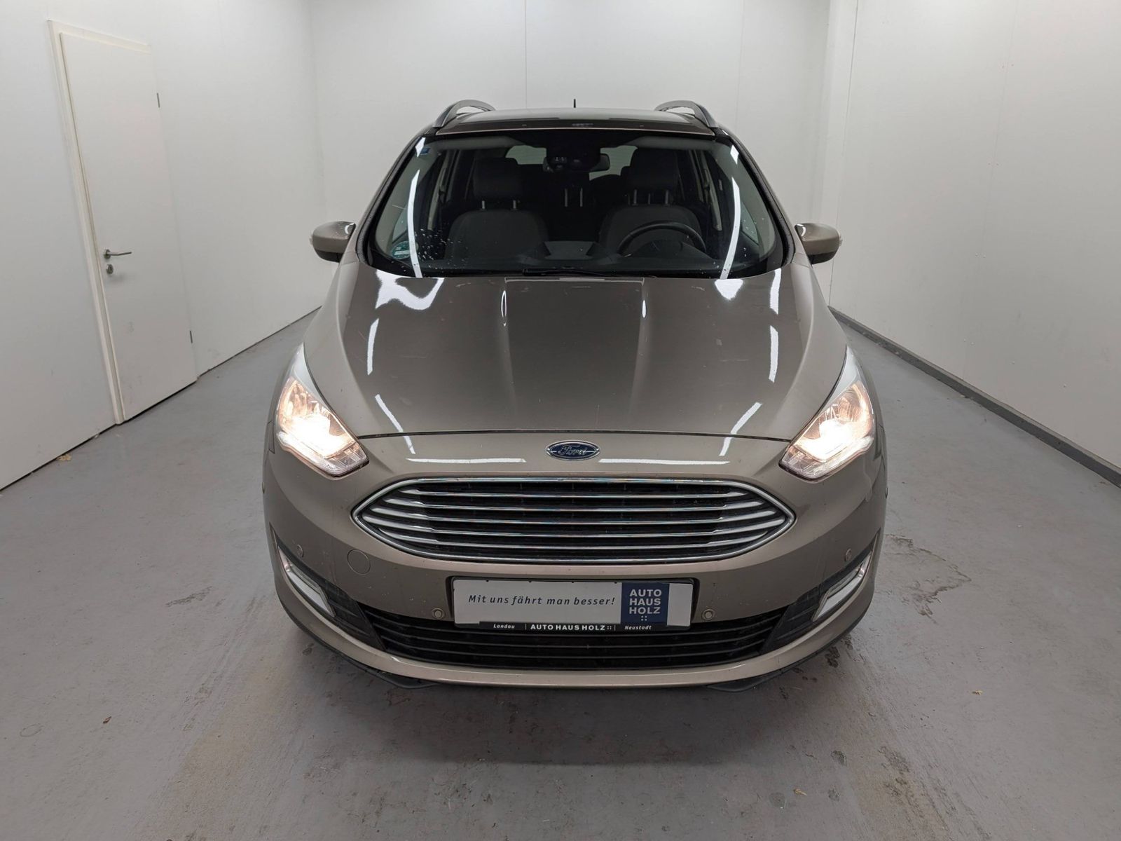 FORD Grand C-Max  1.0 EcoBoost Titanium Keyfree Navi – Bild 6