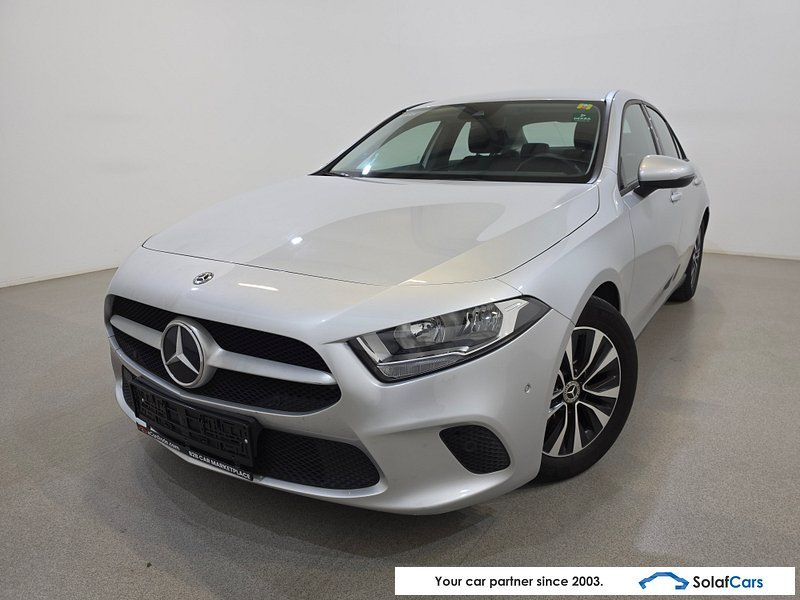 MERCEDES-BENZ A 180 d Limo Aut. Widescreen Navi KeylessGo Cam
