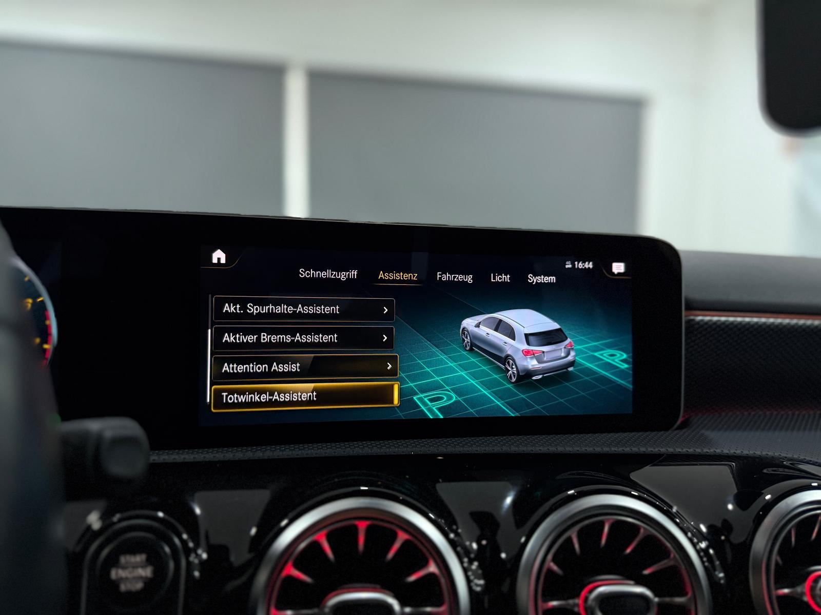 Mercedes-Benz A 180 7G Edition 19*WIDE*AMBIENTE*LED*LEDER*KAM*