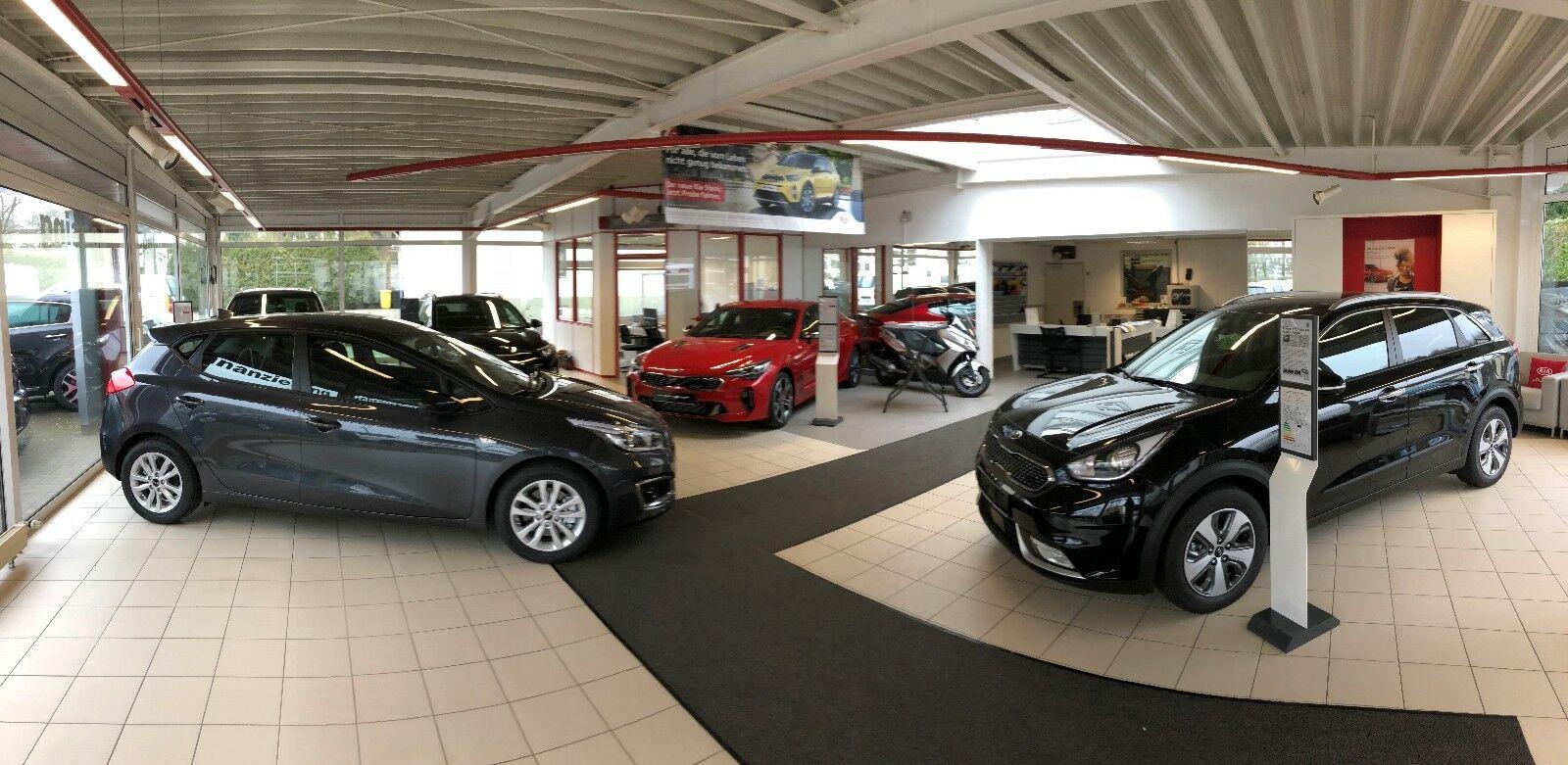 showroom-image-main