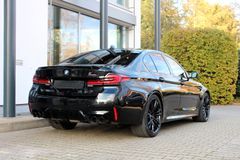 BMW M5 Competition xDrive/ LASER/ MASSAGE/ M DRIVERS BMW M5 Competition xDrive/ LASER/ MASSAGE/ M DRIVERS