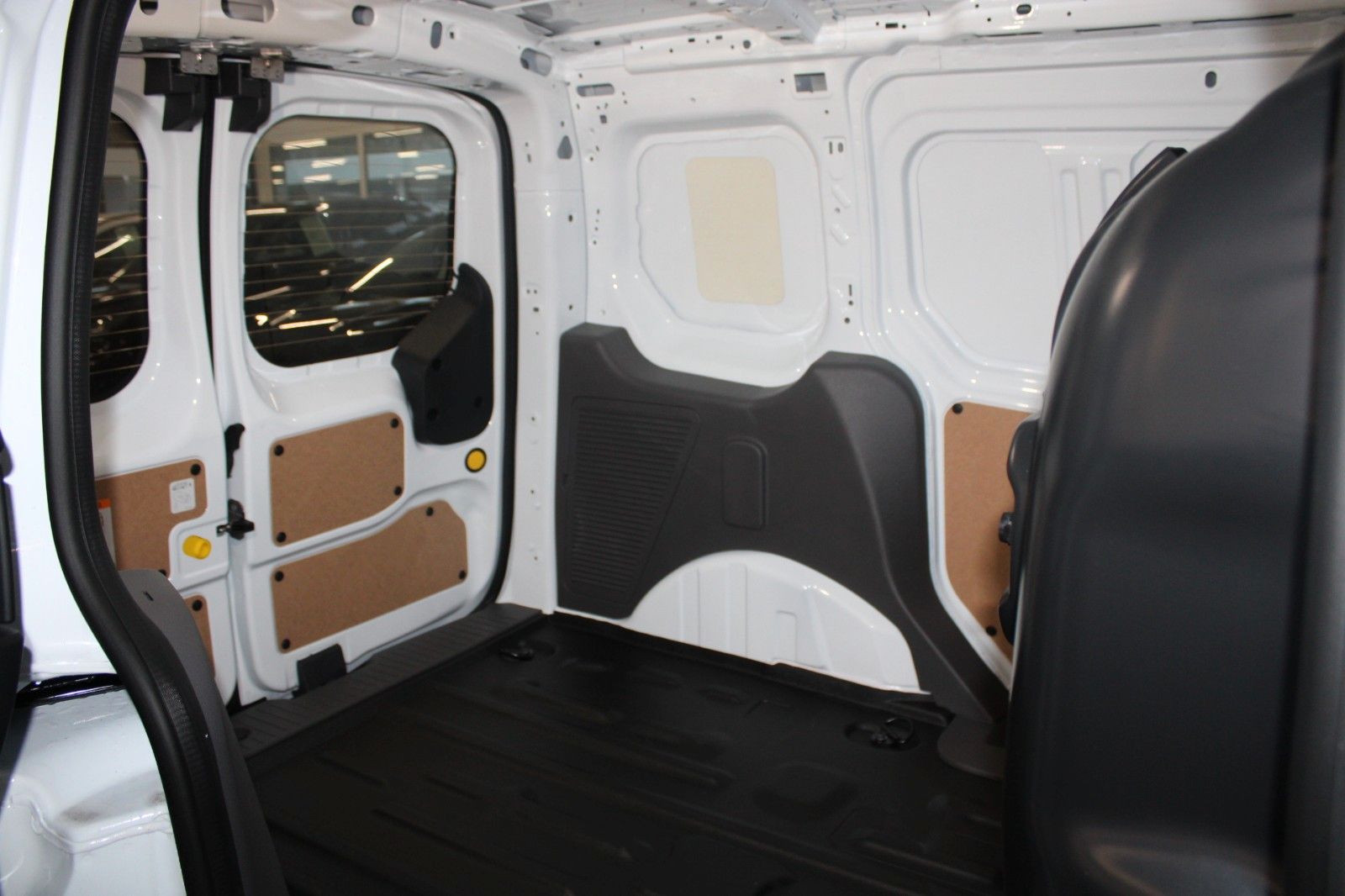 Fahrzeugabbildung Ford Transit Connect TREND L1 KLIMA 3-Sitzer PDC AHK