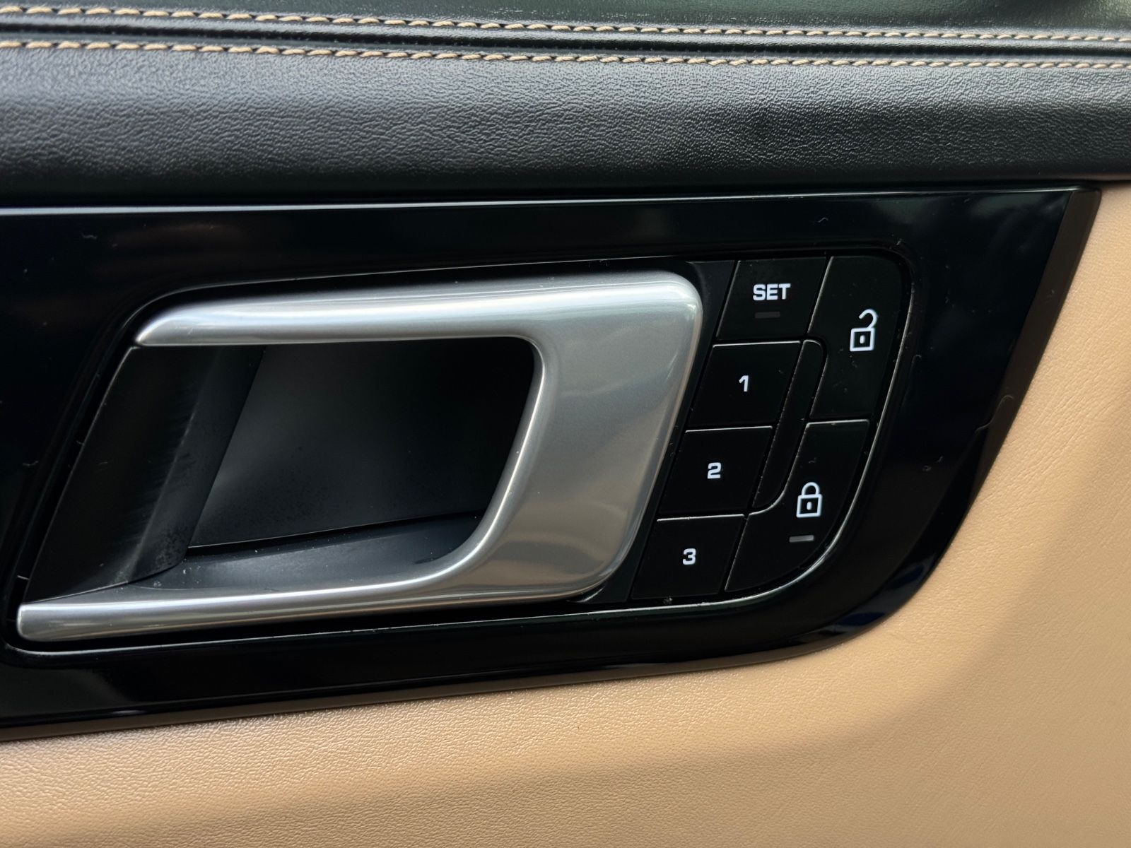 Porsche Cayenne GTS PANO/BOSE/LHZ/MEMORY/PORSCHEGARANTIE foto 19