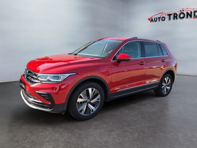 Volkswagen Tiguan 1.4 eHybrid DSG Elegance +AHK +Kamera
