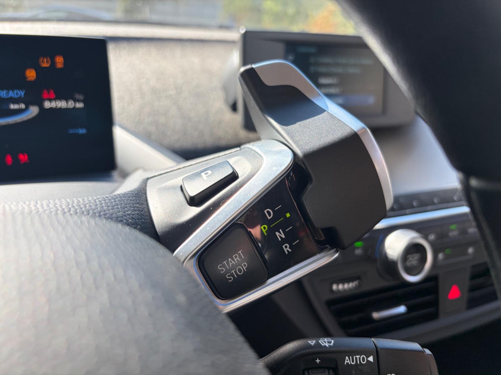 BMW i3*LED*Kamera*ParkAssistent*Multifunktionslenk.*