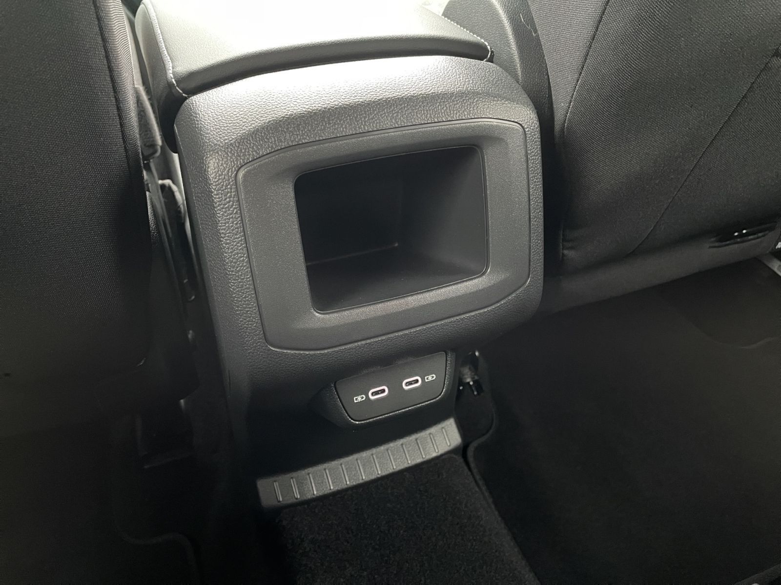 Volkswagen T-Cross - Bild 22