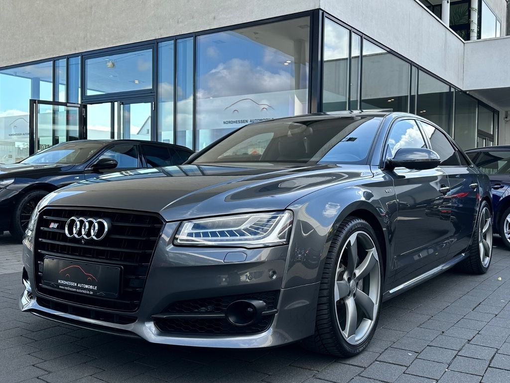 Audi S8