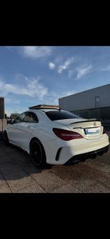 Mercedes-Benz CLA 45 AMG Mercedes-AMG CLA 45 4MATIC DCT Me... - gebrauchte Mercedes-Benz CLA 45 AMG aus dem Jahr 2017