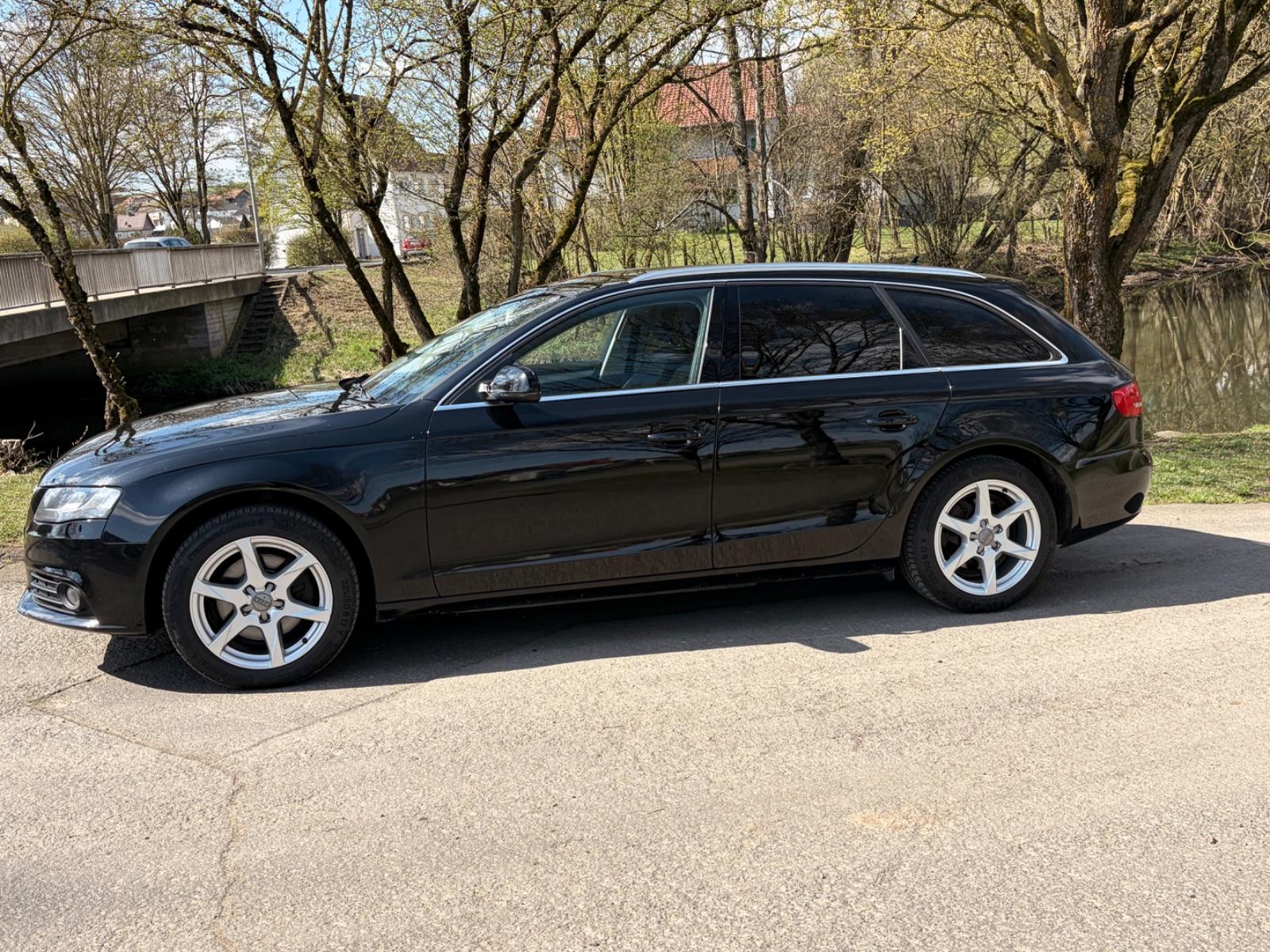 Audi A4 Avant ORG 140Tkm Motor Neu TPI2