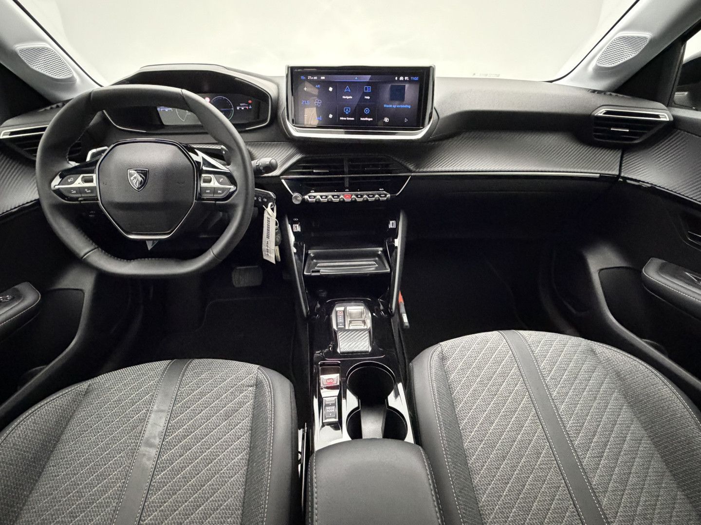 Peugeot 208 1.2 Hybrid 110 e-DCS6 Allure | 360° kamera | imagem 2