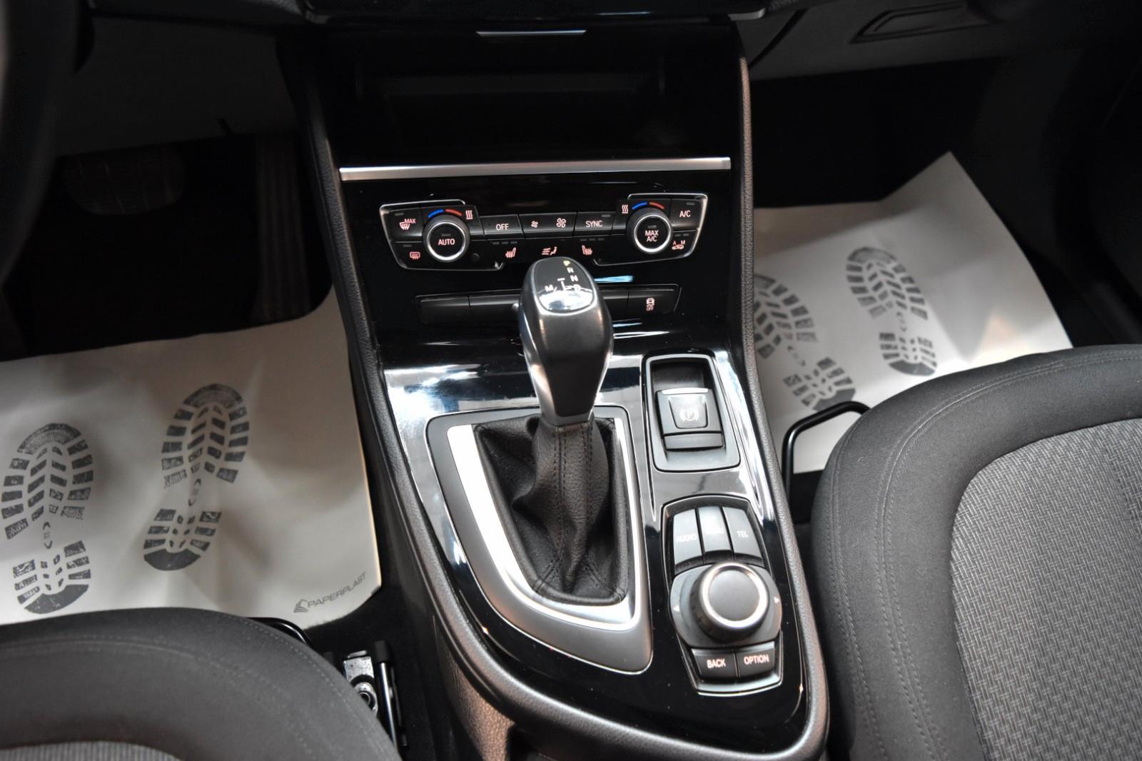 BMW 225i Active Tourer~Automatik~1.Hd.~LED~SHZ~ufrei