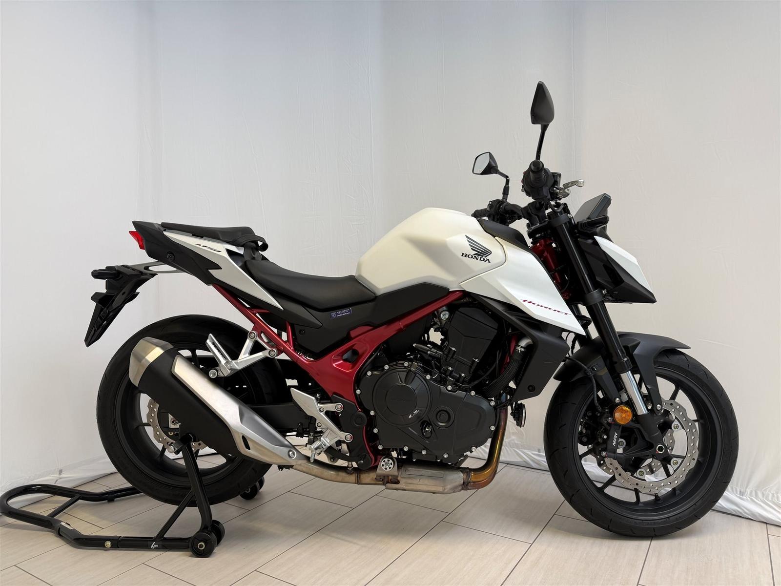 Honda CB750 Hornet Tiefergelegt - 35KW