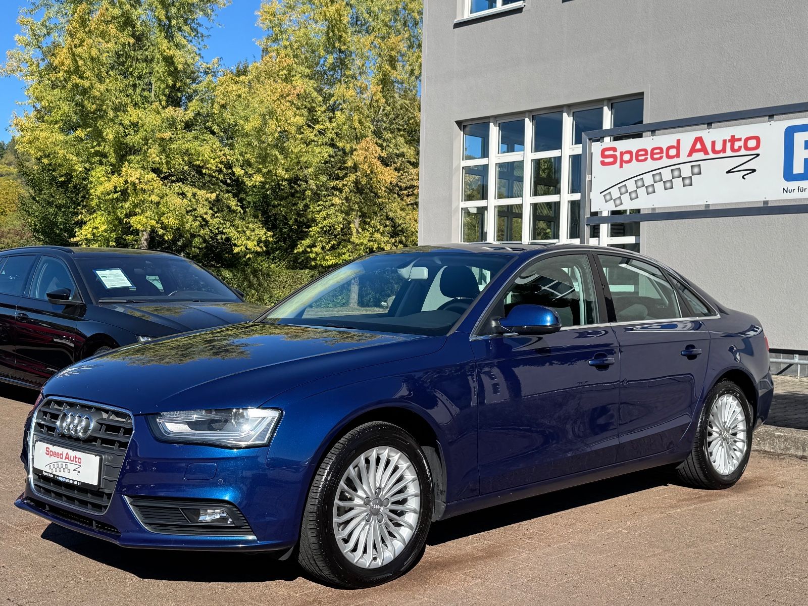 Audi A4 Lim. 2.0 TDI Ambiente/NAVI+/Bi-XENON/PDC/17"