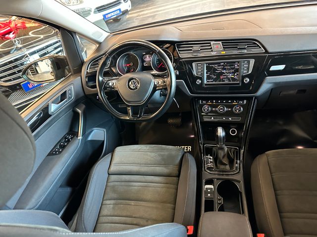 Volkswagen Touran Highline BMTStart-Stopp*Klima*AppConnect