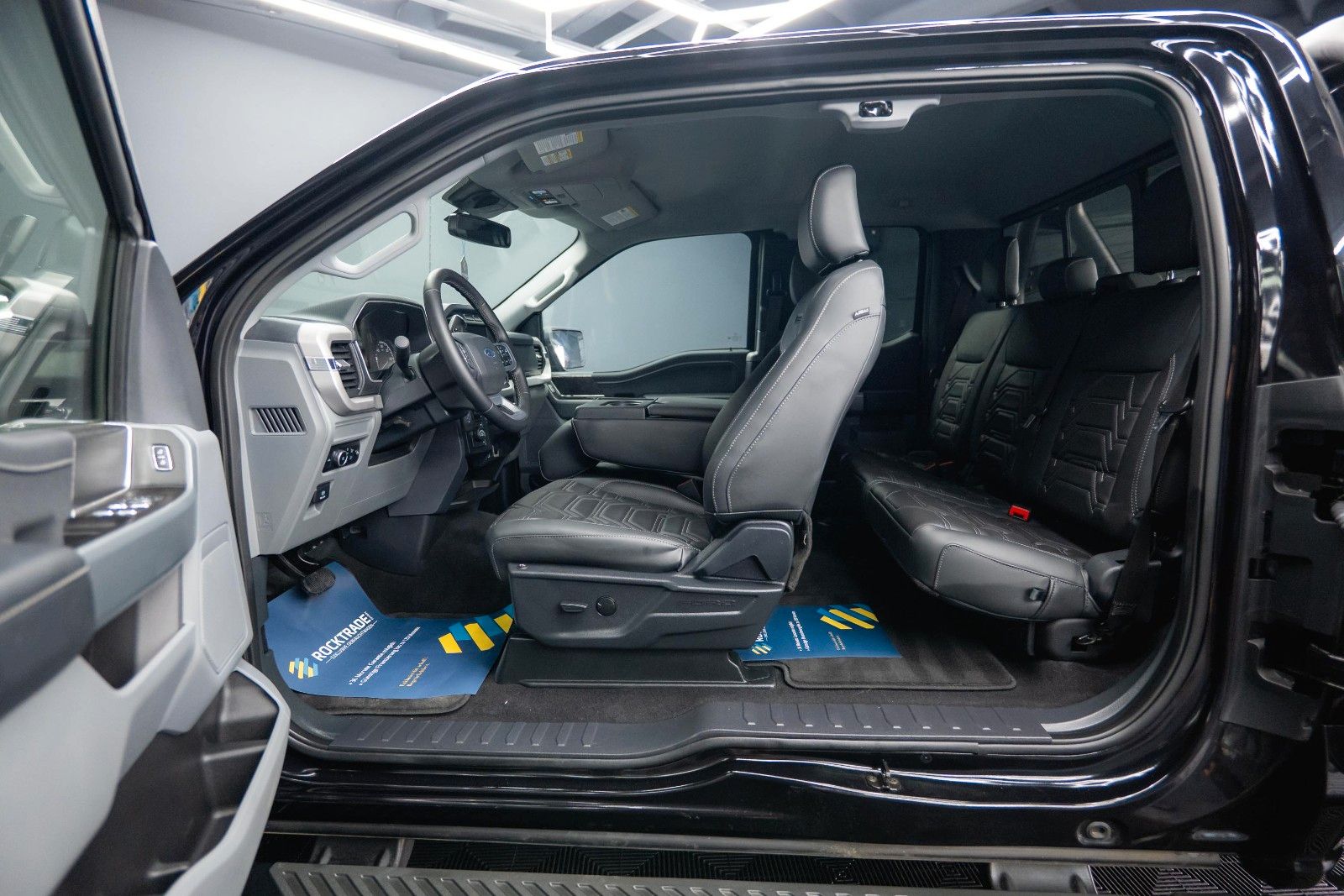 Fahrzeugabbildung Ford F150 5.0L V8 4x4 Offroad SuperCab RAPTOR 19%