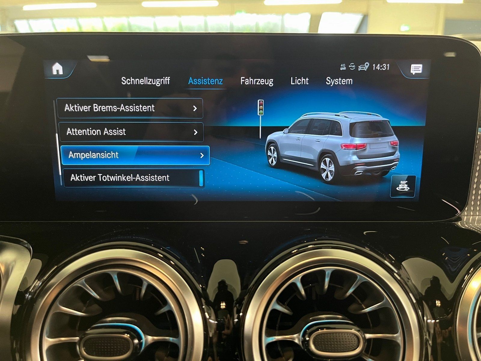 Fahrzeugabbildung Mercedes-Benz GLB 220 d Progr*360*Distr*Panorama*Standh*Multib
