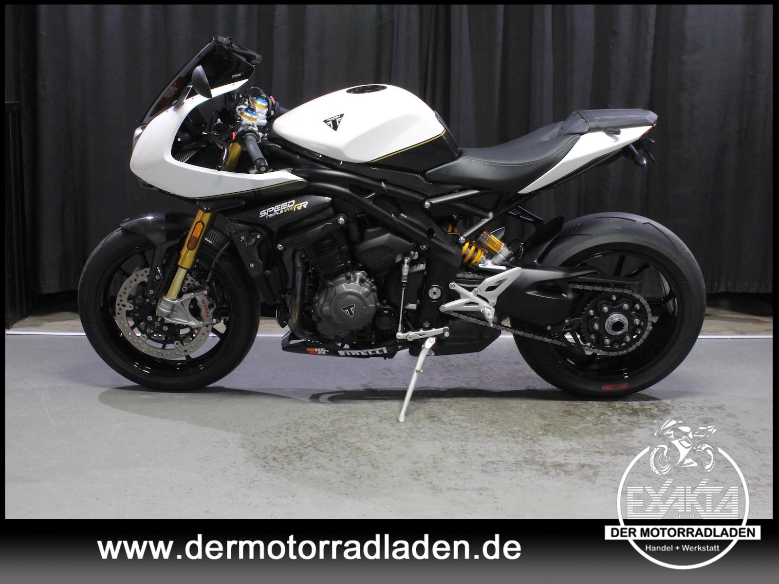 Triumph Speed Triple 1200 RR // SC-PROJECT //