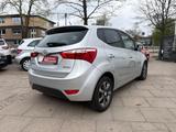 Hyundai ix20 1.6 Space Plus-Paket Automatik /Navi/RWK/SH - Hyundai ix20: Space Plus